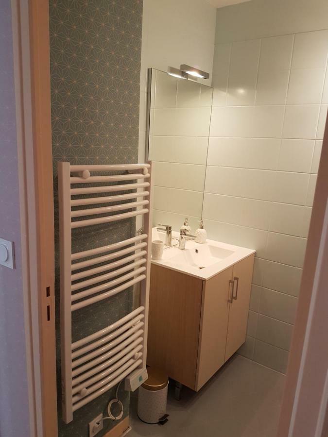 Apartmán 221B Chic Et Colore !!! Châteauroux Exteriér fotografie